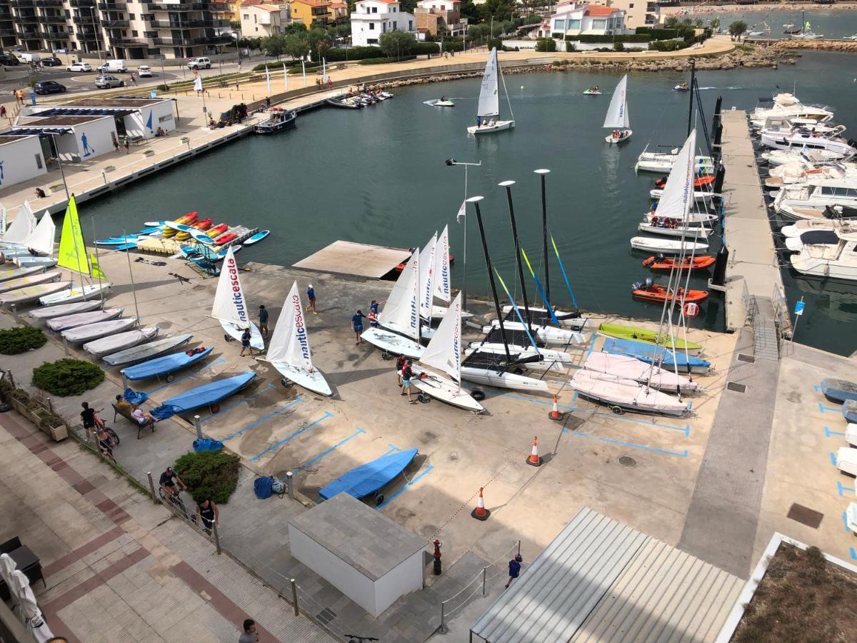 Solo Atico Guest Suites L' Escala Bagian luar foto