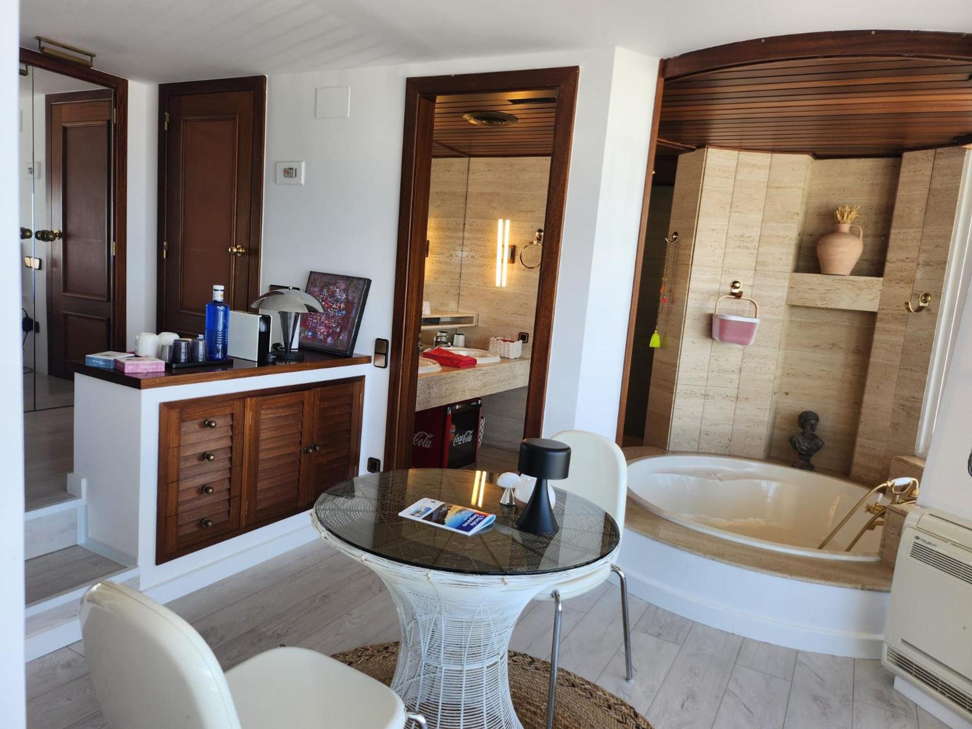 Solo Atico Guest Suites L' Escala Bagian luar foto