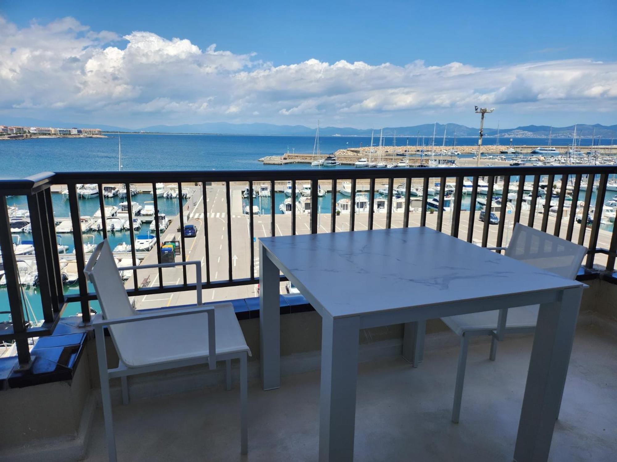 Solo Atico Guest Suites L' Escala Bagian luar foto